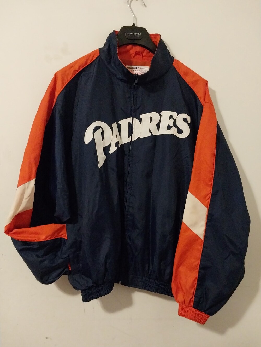 Majestic Vtg. 90's San Diego Padres Windbreaker Jacket Size Large